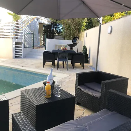 De Reve A Avec Piscine Lattes
